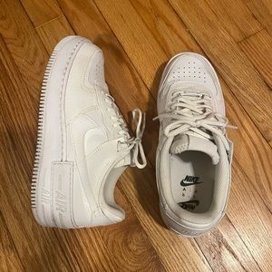 Nike Air Force shadow